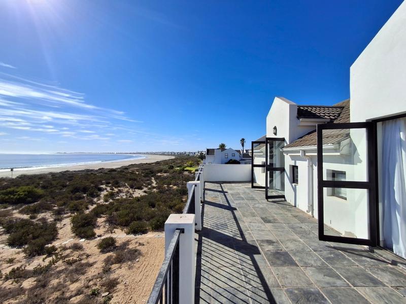To Let 3 Bedroom Property for Rent in Golden Mile Western Cape